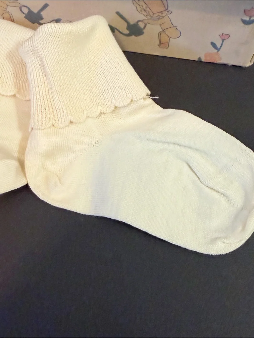 Vintage Montgomery Ward White Baby Shoes Original Box 1960’s Sz 0 Classic Socks